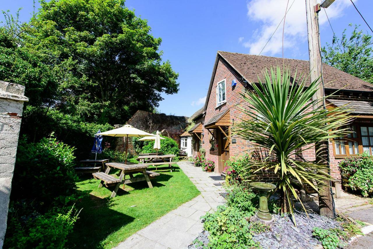 Bed and Breakfast Ye Olde Red Lion Newbury  Esterno foto